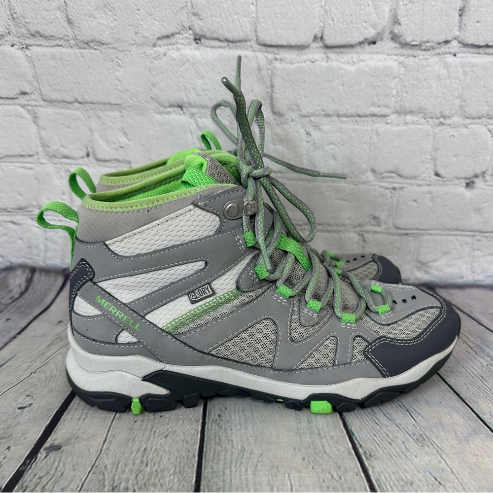 Merrell Tahr Women's Mid Waterproof hiking boots Wild Dove size 7
